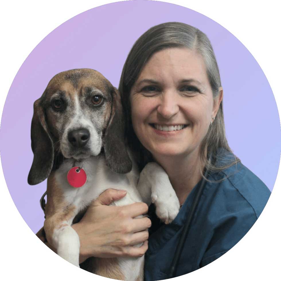 valerie-deschenes-employe-clinique-veterinaire-felichien-saint-felicien
